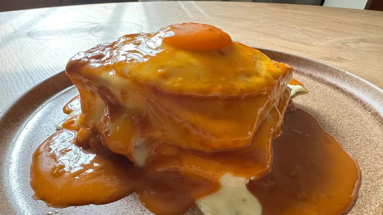 Francesinha de novilho